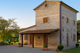 Farmhouse  and Restaurant Val di Farma